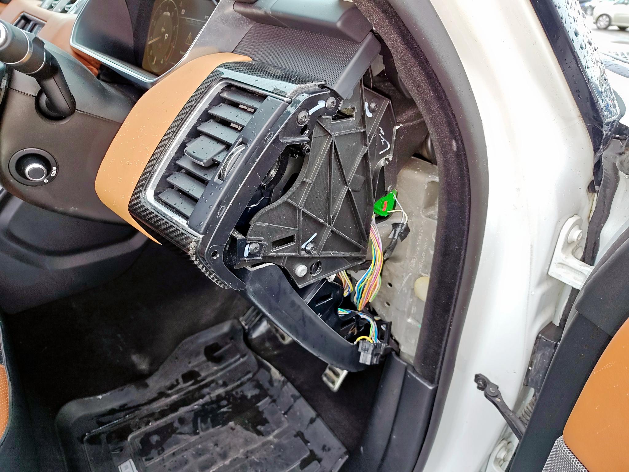 2015 LAND ROVER RANGE ROVER SPORT 5.0 V8 S/C AUTOBIOGRAPHY DYNAMIC 5DR AUTO [7 SEAT]