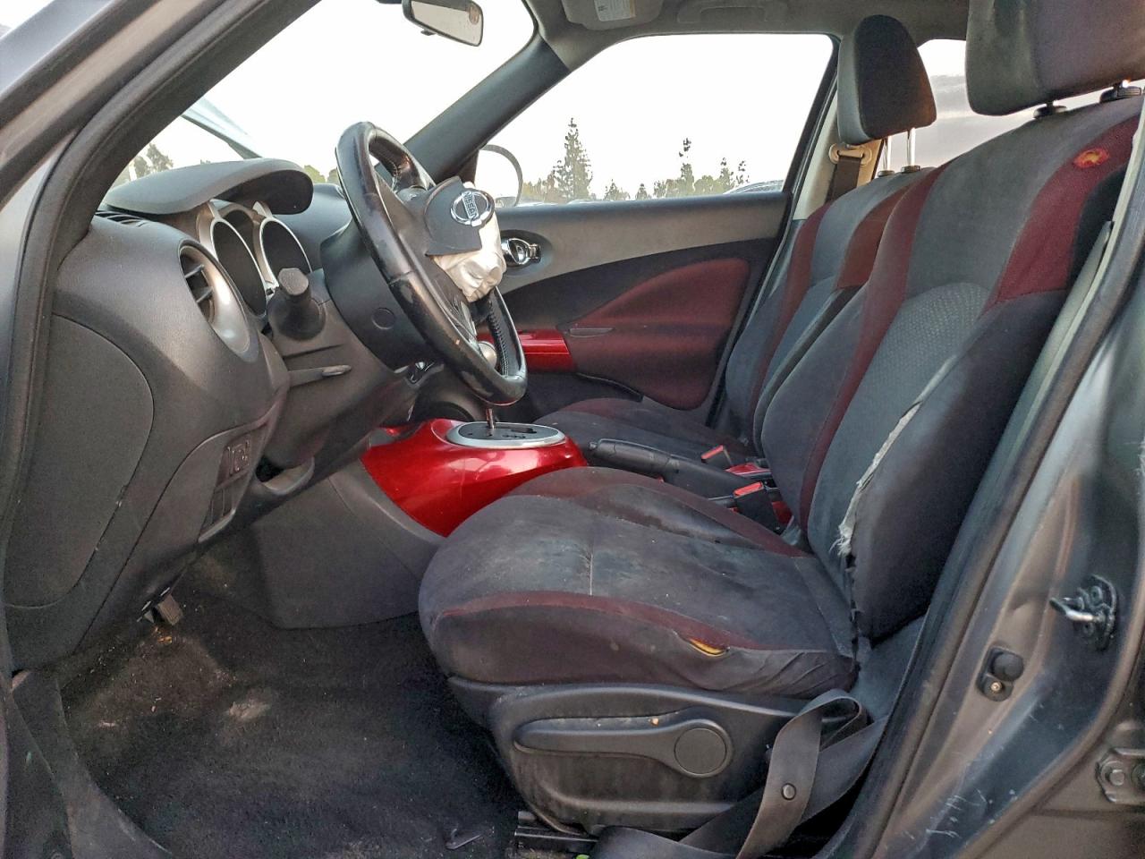 2014 Nissan Juke S VIN: JN8AF5MR3ET354341 Lot: 94817835