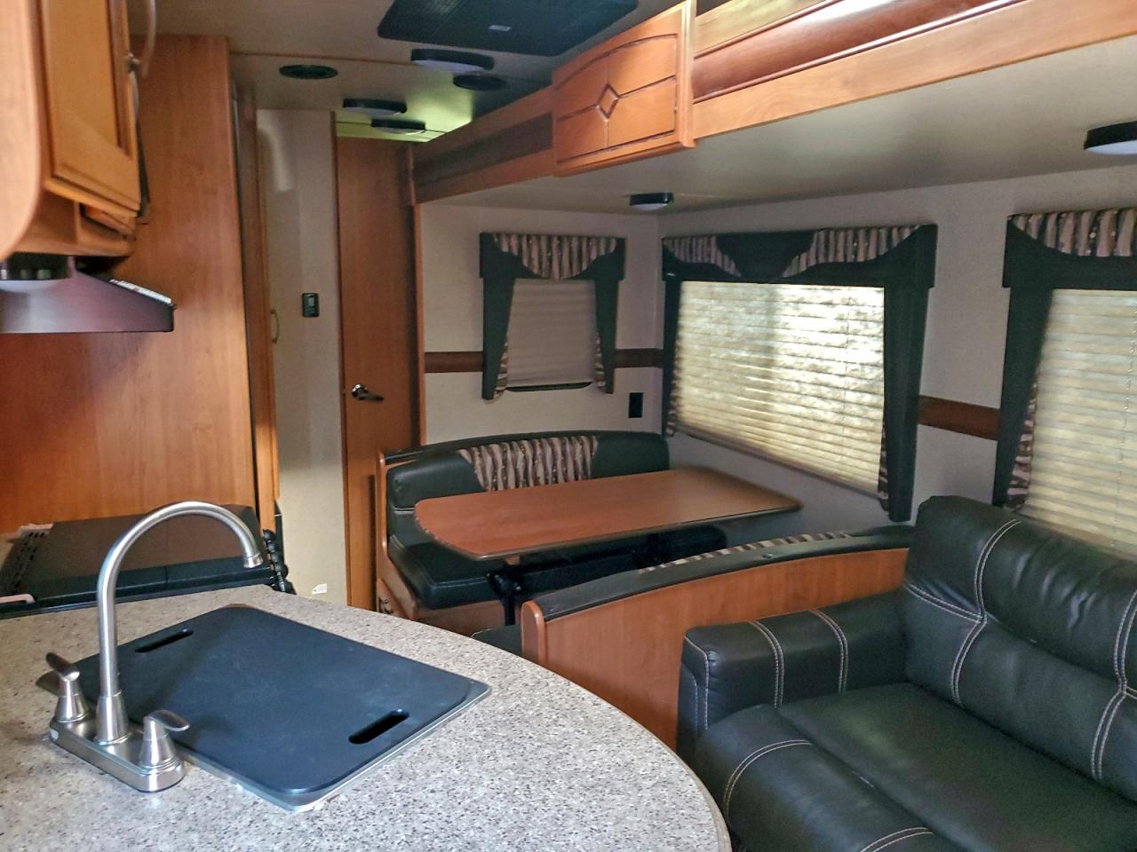 2017 Crossroads Travel Trl VIN: 4V0TC2526HE020560 Lot: 94652825