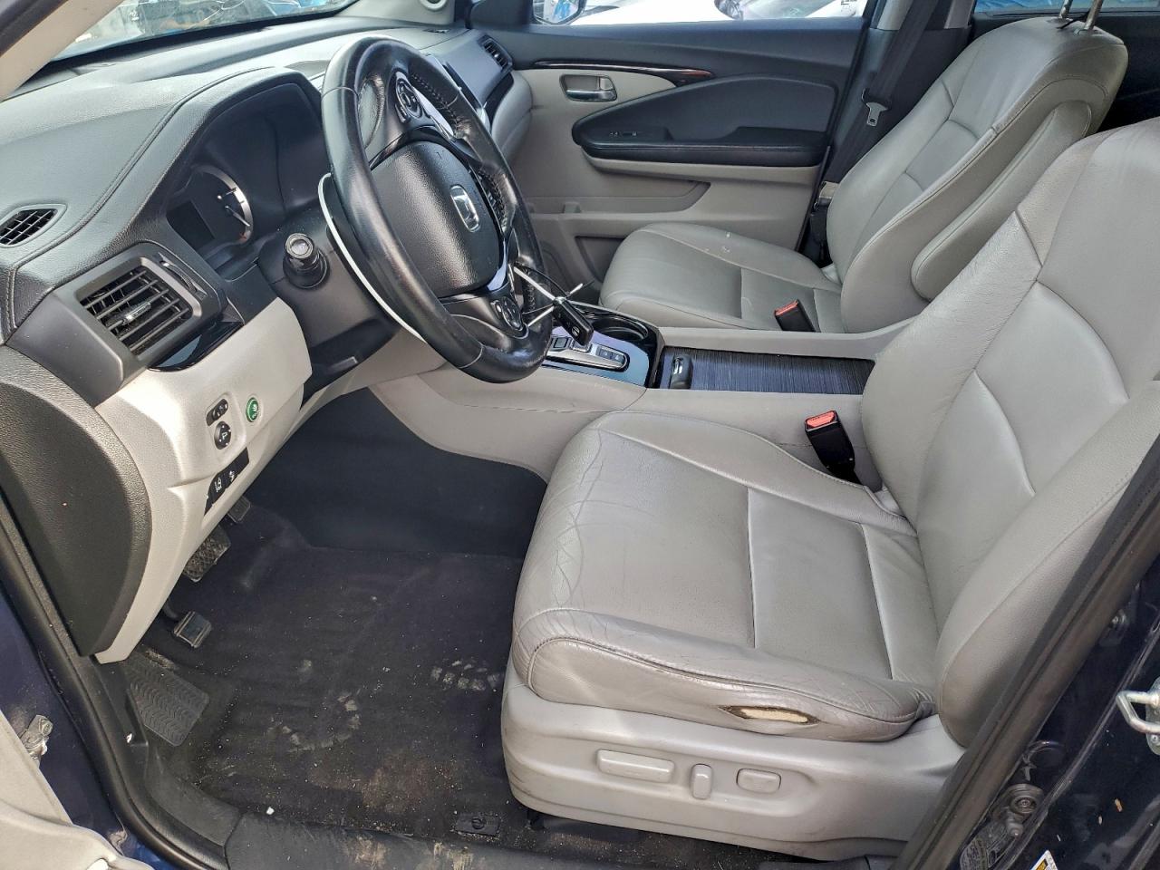 2016 Honda Pilot Touring VIN: 5FNYF6H90GB021868 Lot: 95955605