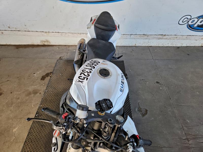 2025 SUZUKI GSX-R600   