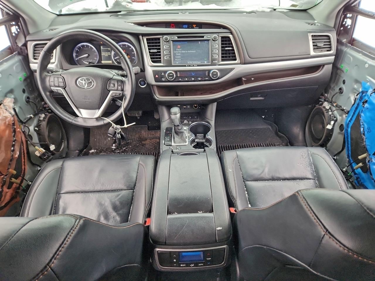 2019 Toyota Highlander Se VIN: 5TDJZRFH6KS581077 Lot: 96629235