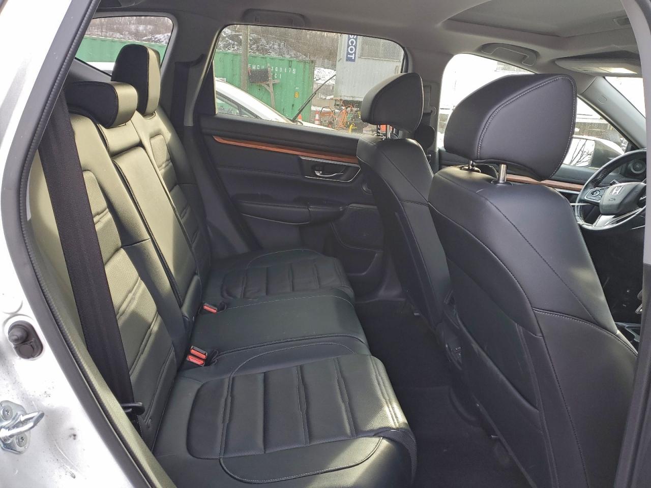 2019 Honda Cr-V Exl VIN: JHLRW2H85KX017014 Lot: 96259175