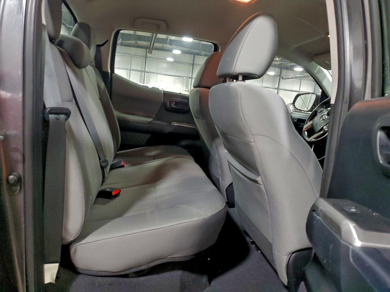 2017 Toyota Tacoma Double Cab VIN: 3TMCZ5AN2HM057416 Lot: 95433655