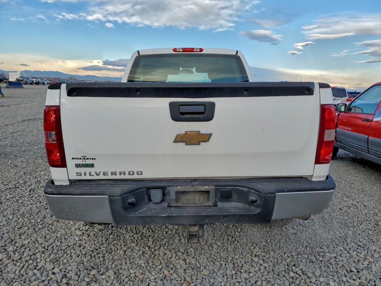 2011 Chevrolet Silverado C1500 VIN: 1GCRCPEAXBZ212458 Lot: 94702135