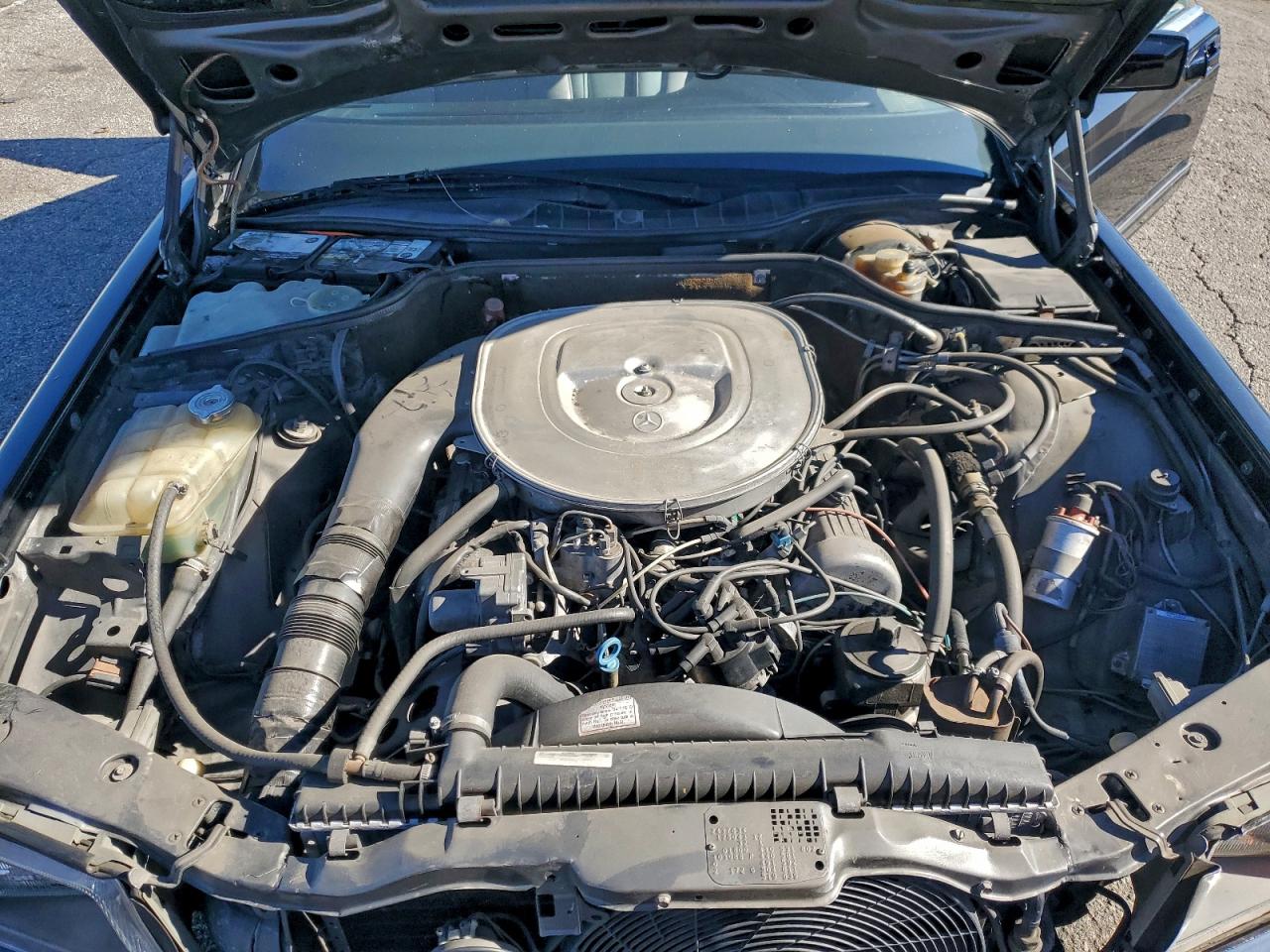 1982 Mercedes-Benz 380 Sec VIN: WDBCA43A0CB002957 Lot: 95949625