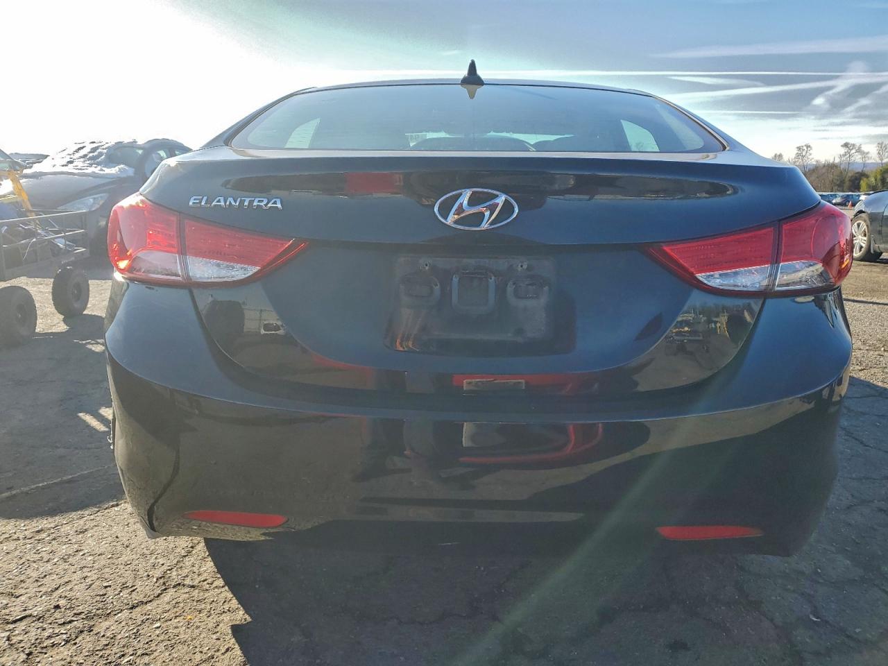 2013 Hyundai Elantra Gls VIN: 5NPDH4AE7DH431942 Lot: 94904905