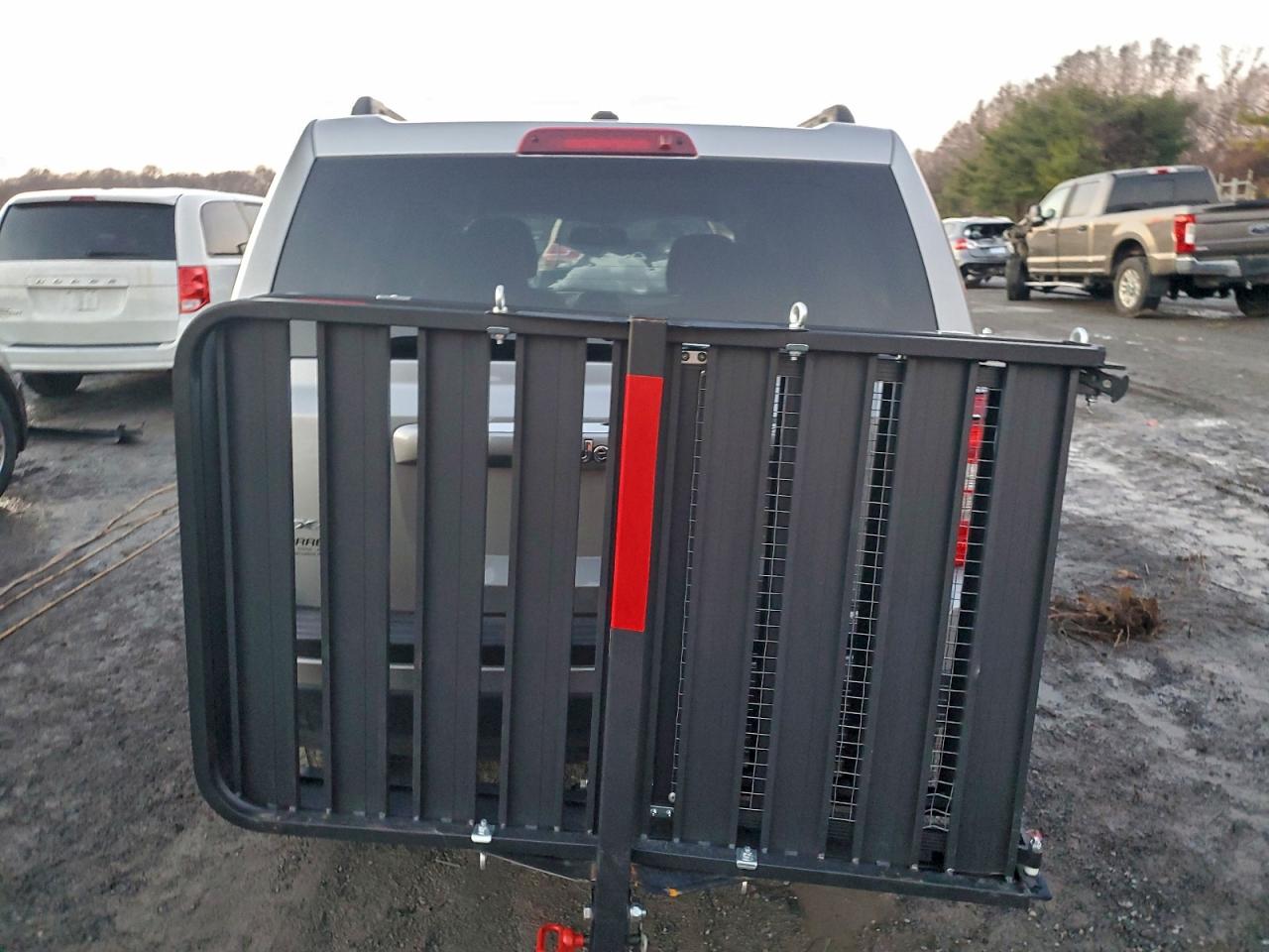 2016 Jeep Patriot Latitude VIN: 1C4NJRFB4GD672839 Lot: 95404025