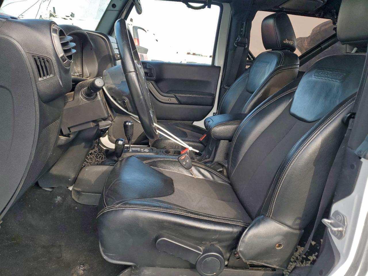 2016 Jeep Wrangler Sport VIN: 1C4AJWAG8GL227106 Lot: 94573505