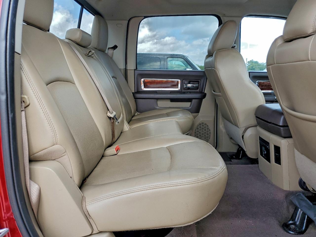 2011 Dodge Ram 1500 VIN: 1D7RB1CT6BS560907 Lot: 95416175