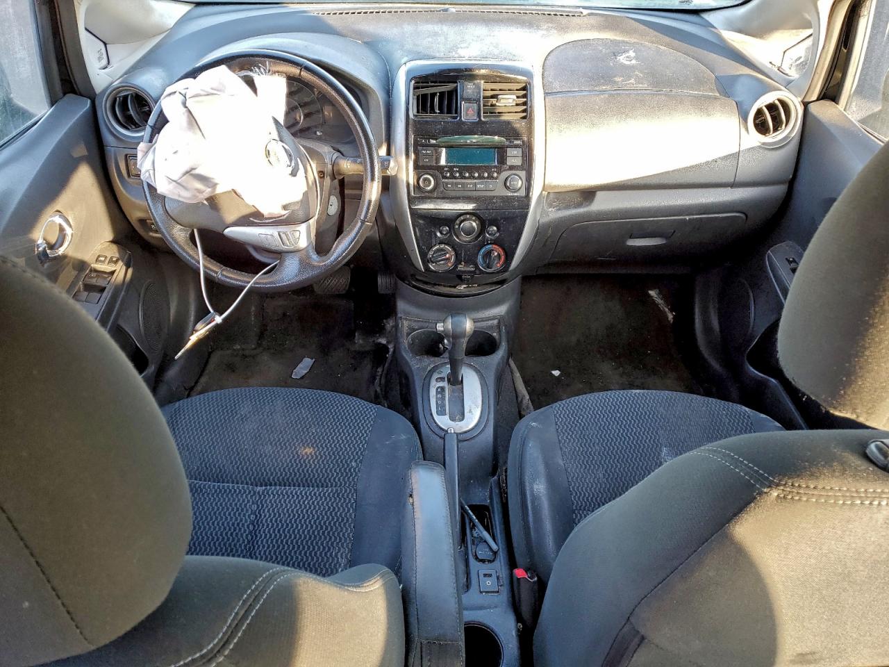 2015 Nissan Versa Note S VIN: 3N1CE2CP1FL370309 Lot: 94764275