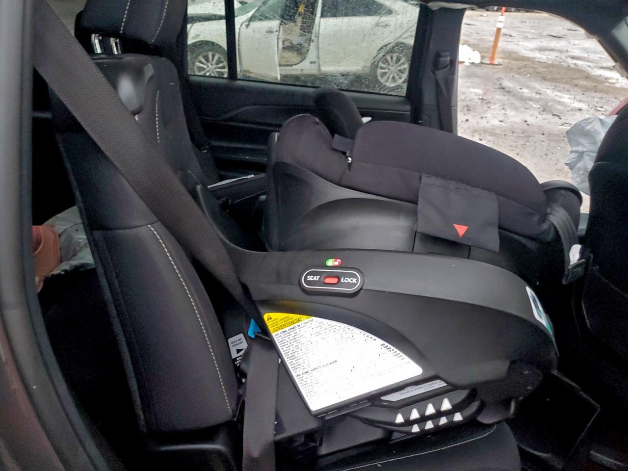 2024 Jeep Grand Cherokee L Laredo VIN: 1C4RJJAGXR8531646 Lot: 97562035