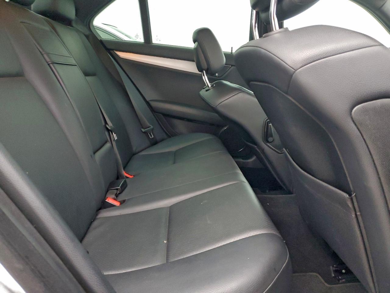 2009 Mercedes-Benz C 300 4Matic VIN: WDDGF81X89R054345 Lot: 95954995