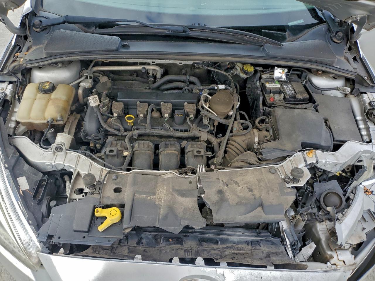 2015 Ford Focus Se VIN: 1FADP3K2XFL242272 Lot: 95052055