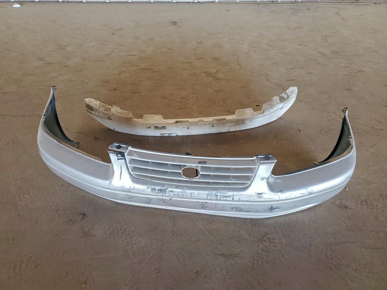 2000 Toyota Camry Ce VIN: JT2BF22KXY0250013 Lot: 95469175