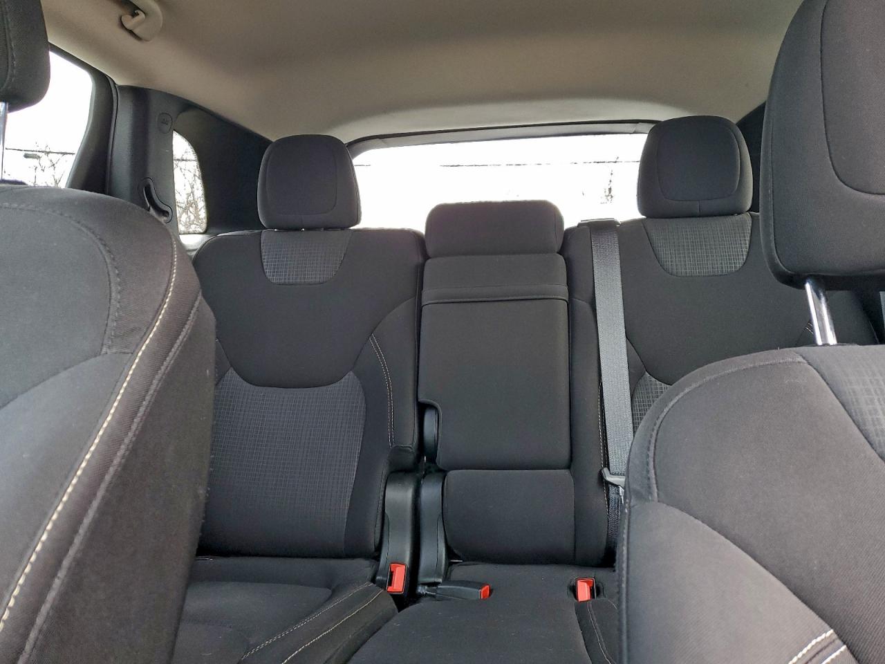 2015 Jeep Cherokee Latitude VIN: 1C4PJMCS1FW623066 Lot: 95549295