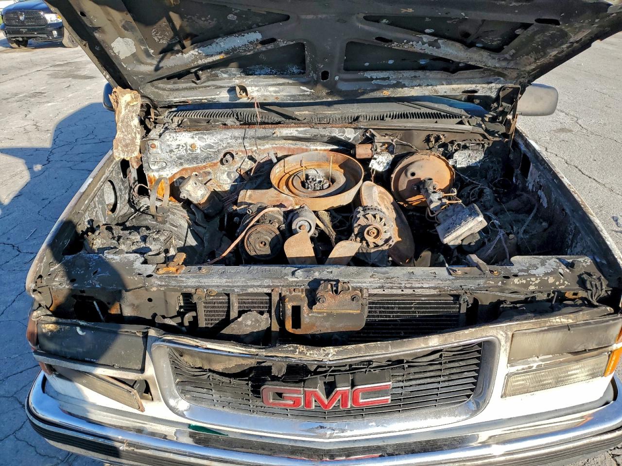 1995 GMC Sierra K1500 VIN: 2GTEK19K9S1590765 Lot: 95677155