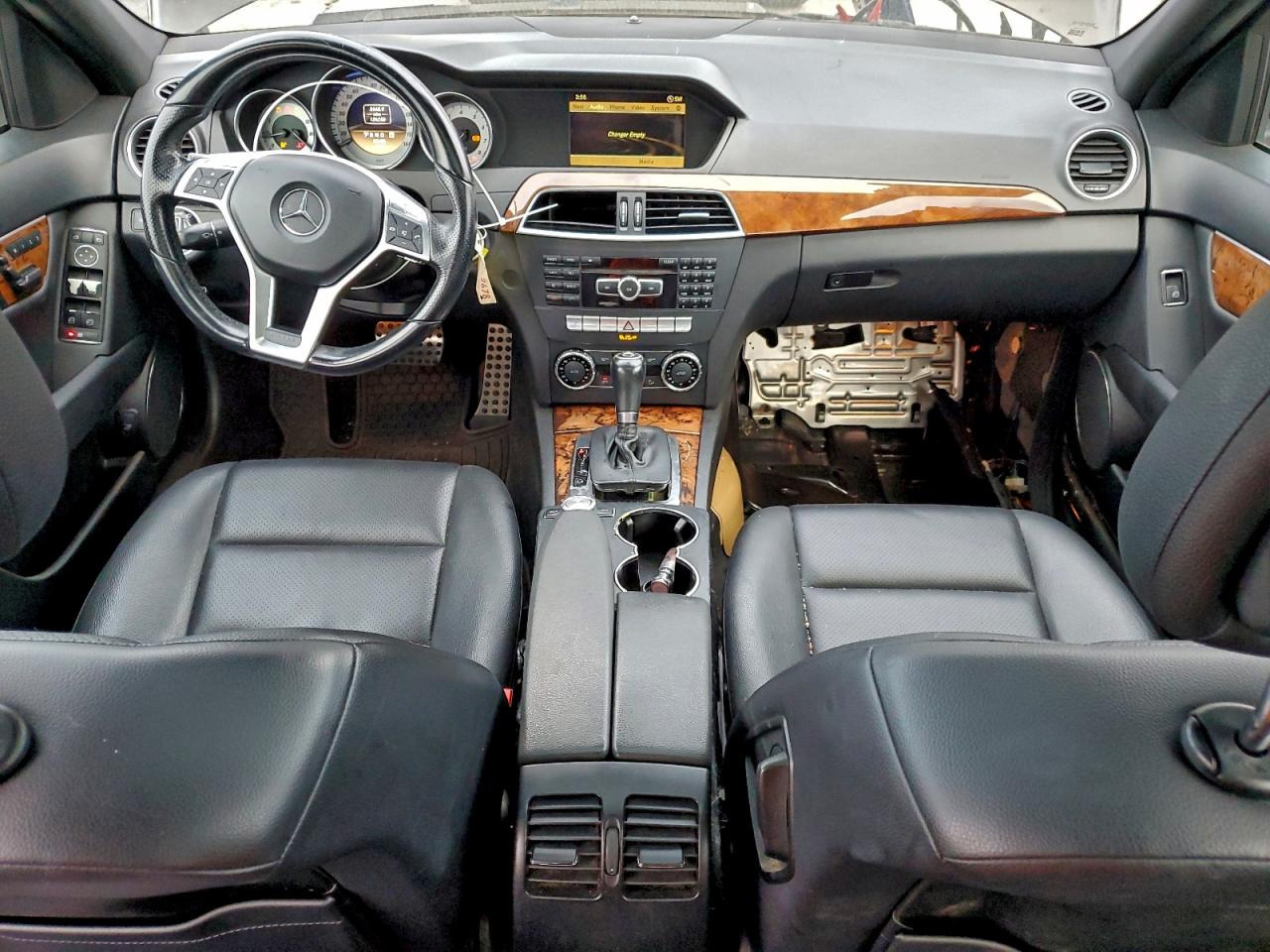 2012 Mercedes-Benz C 250 VIN: WDDGF4HBXCR220634 Lot: 96200275