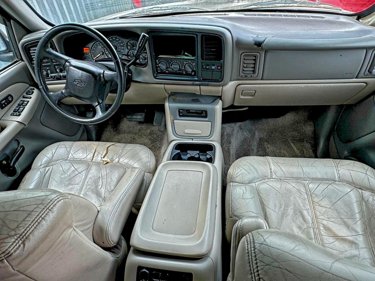 2001 Chevrolet Tahoe K1500 VIN: 1GNEK13T81J114701 Lot: 97673105