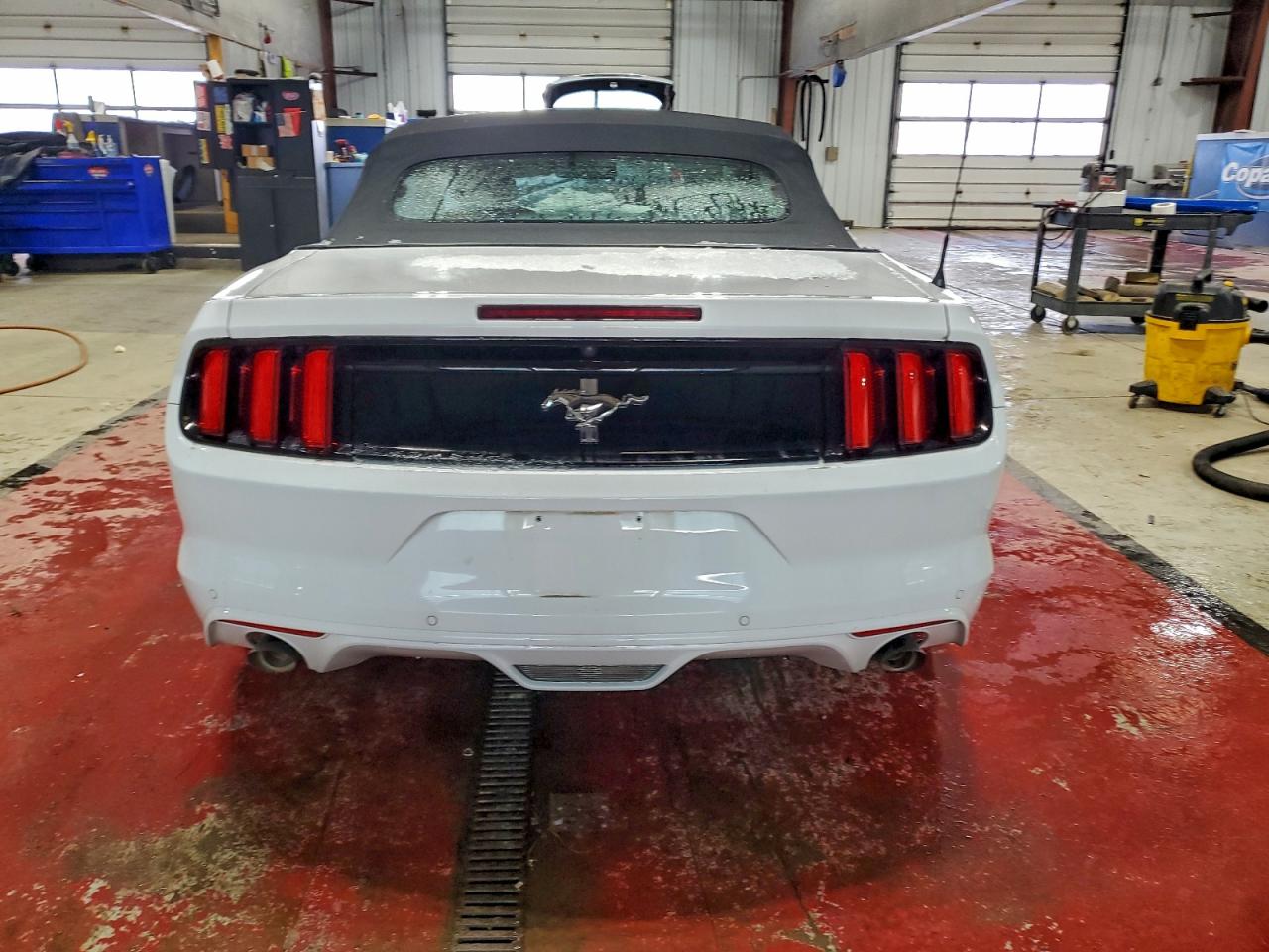 2015 Ford Mustang VIN: 1FATP8EM5F5337235 Lot: 94590405