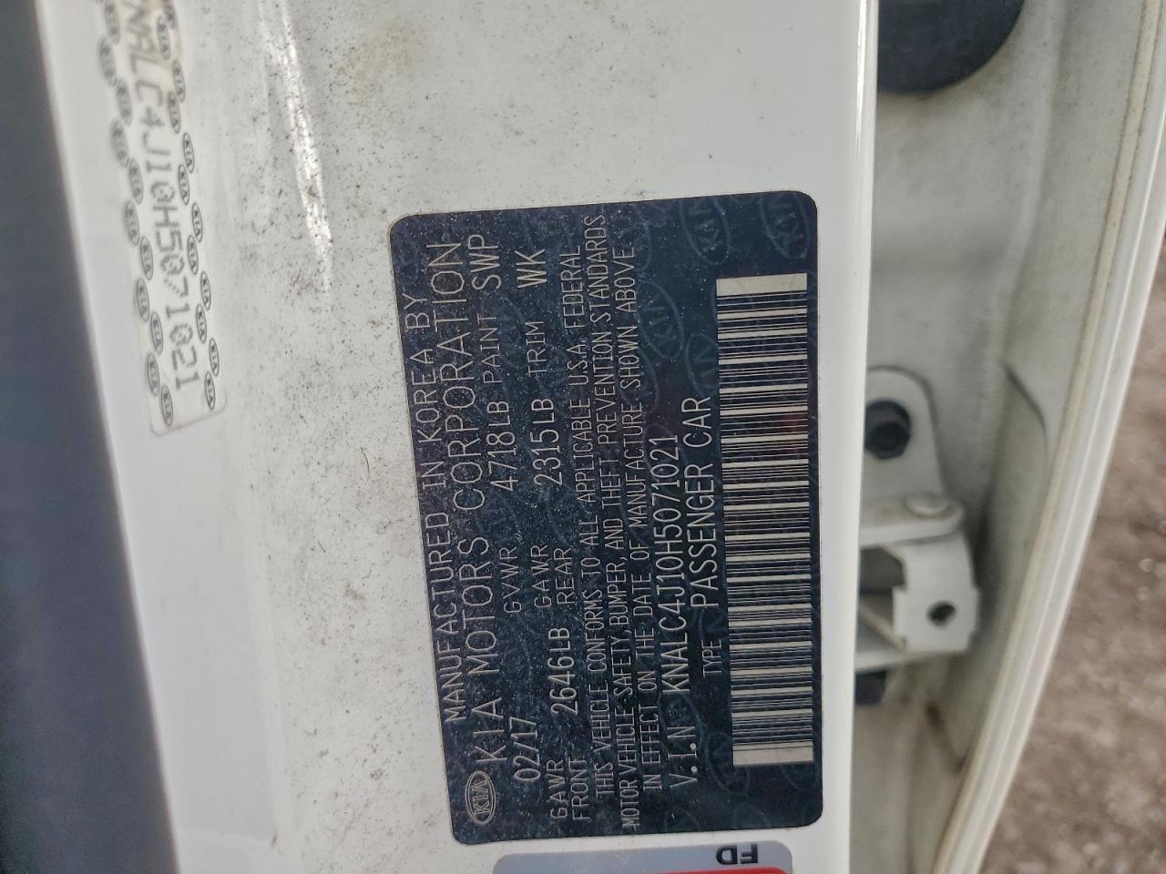 2017 Kia Cadenza Premium VIN: KNALC4J10H5071021 Lot: 95702045