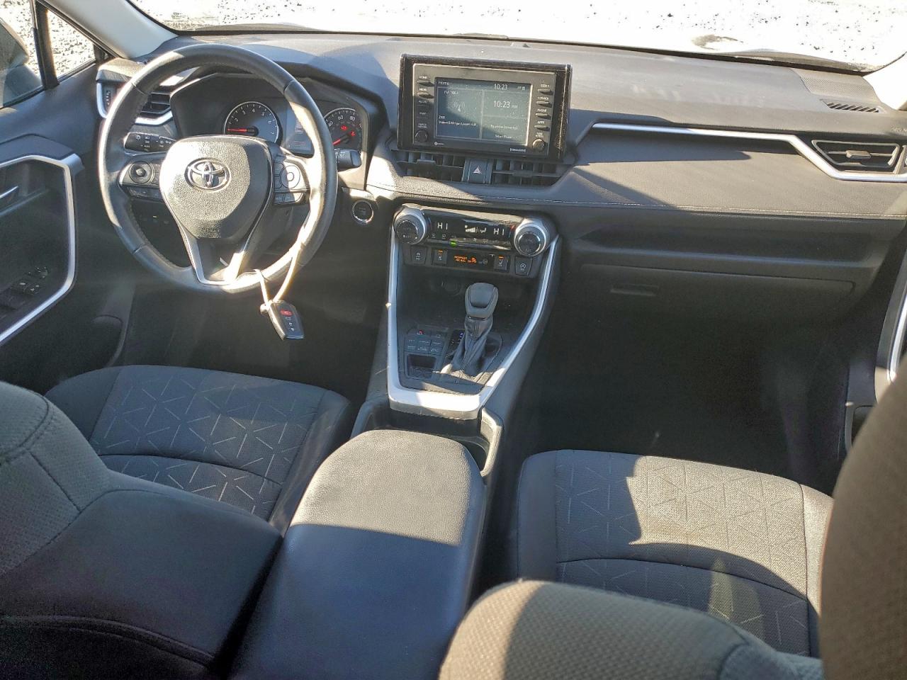 2020 Toyota Rav4 Xle VIN: 2T3P1RFV2LW094286 Lot: 96554935