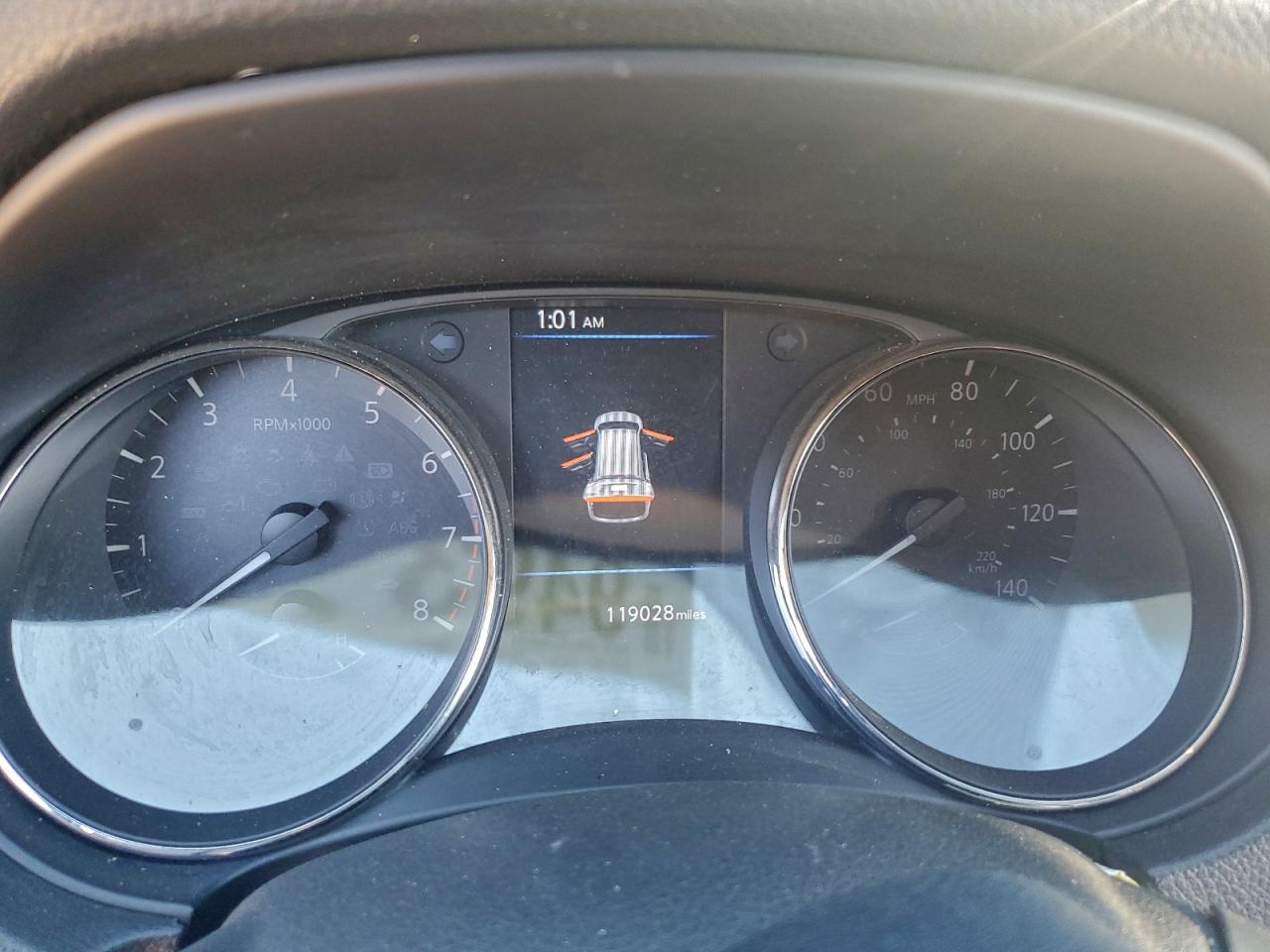 2018 Nissan Rogue S VIN: JN8AT2MT2JW488611 Lot: 94931415