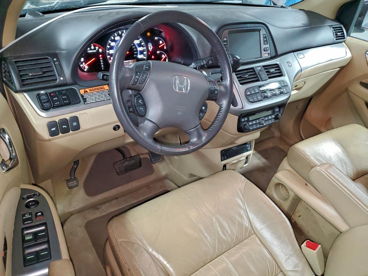 2010 Honda Odyssey Touring VIN: 5FNRL3H90AB063475 Lot: 96332865