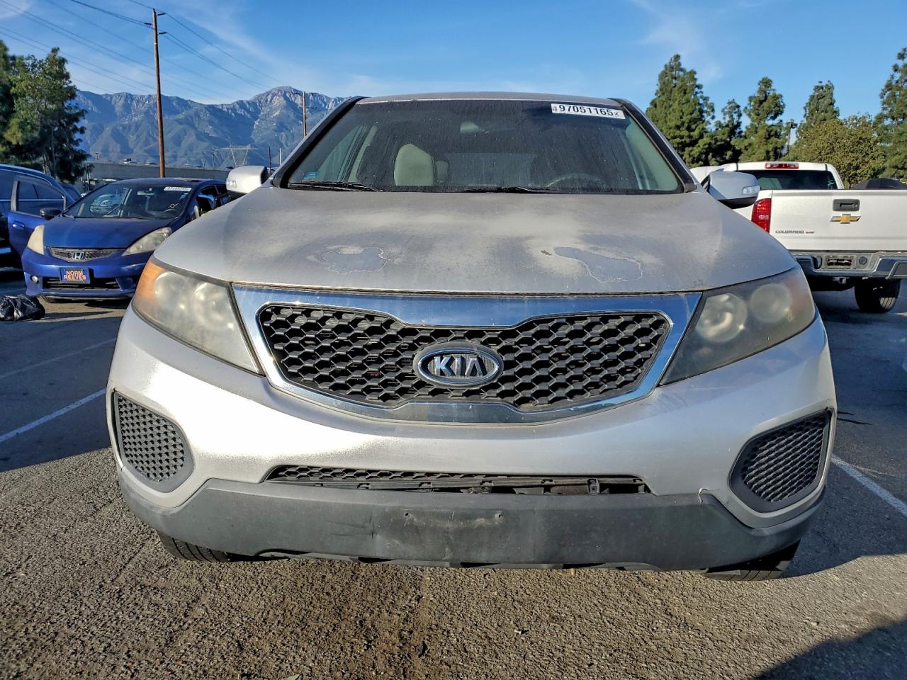 2011 Kia Sorento Base VIN: 5XYKT3A19BG044049 Lot: 97051165