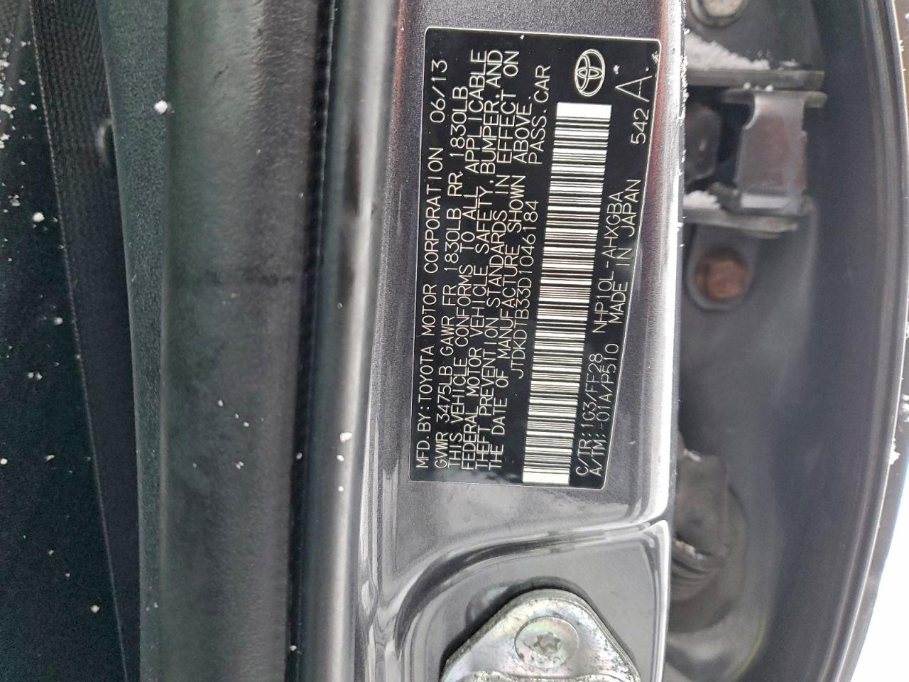 2013 Toyota Prius C VIN: JTDKDTB33D1046184 Lot: 96255105