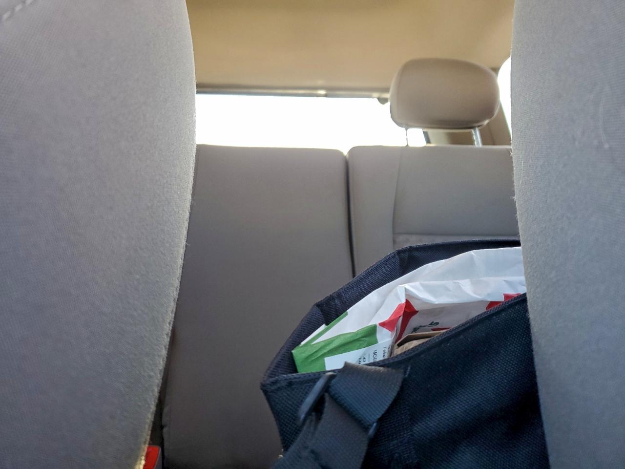 2007 Jeep Liberty Sport VIN: 1J4GL48K27W665759 Lot: 95868445