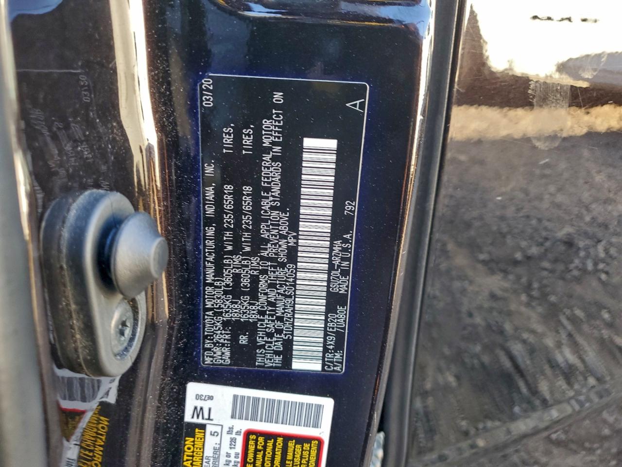 2020 Toyota Highlander Xle VIN: 5TDHZRAH9LS014059 Lot: 95006155