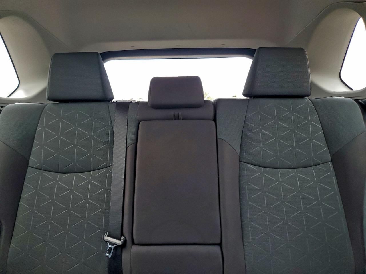 Фото: 2T3W1RFV0PW264890