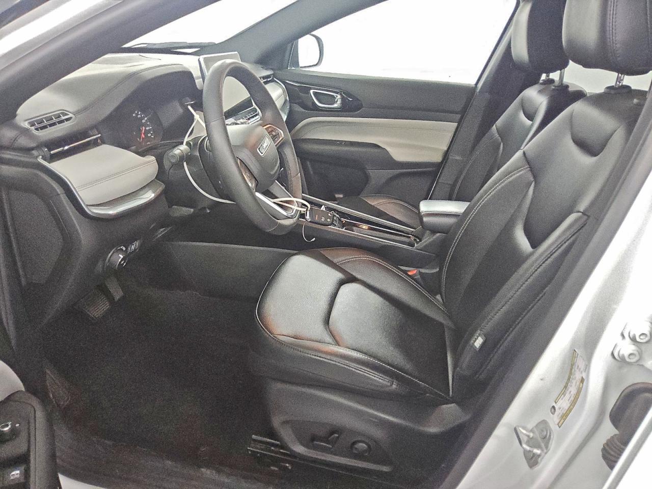 2025 Jeep Compass Limited VIN: 3C4NJDCN5ST514112 Lot: 95560105