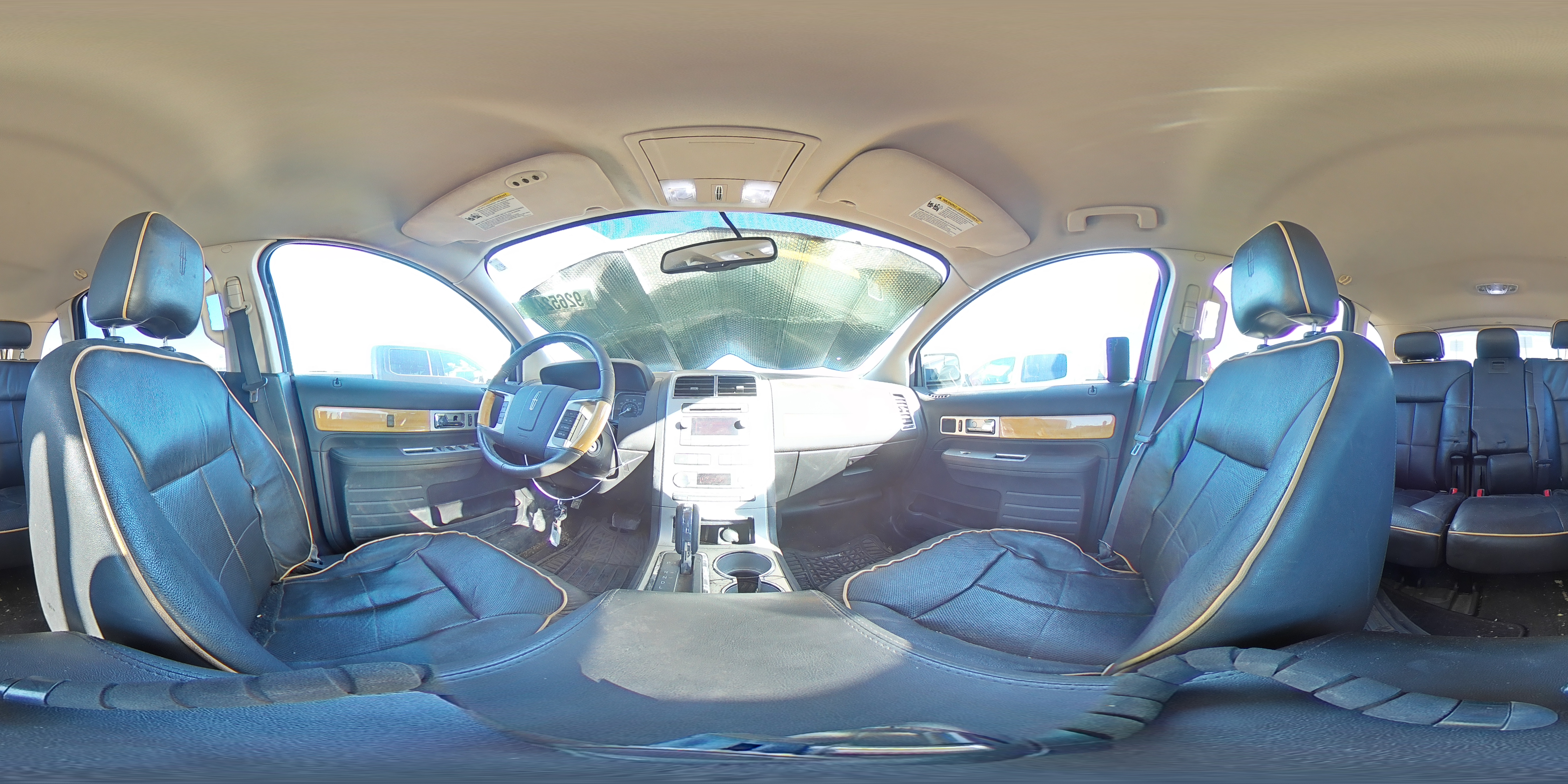 2010 Lincoln Mkx VIN: 2LMDJ8JCXABJ19034 Lot: 92652425