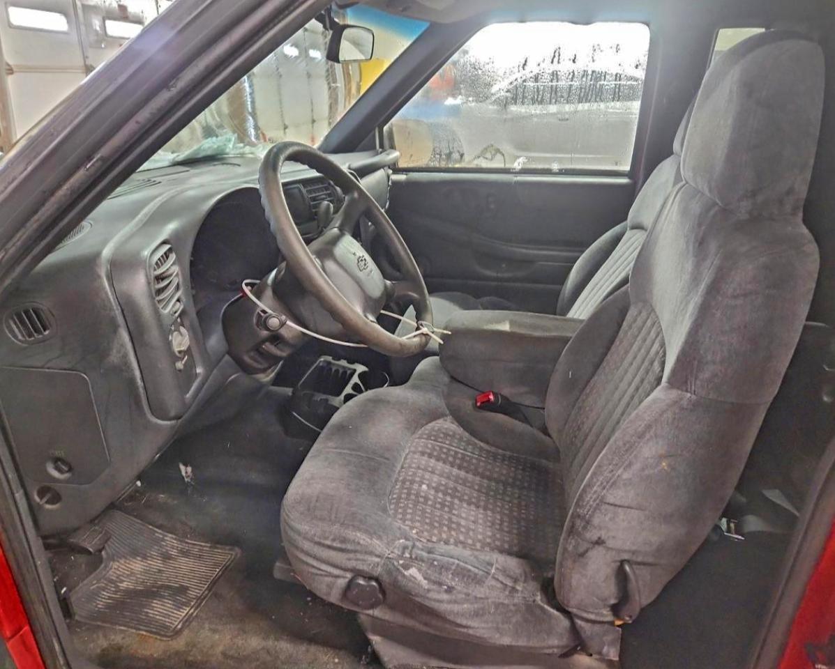 2000 Chevrolet S Truck S10 VIN: 1GCCS195XY8204538 Lot: 93893875