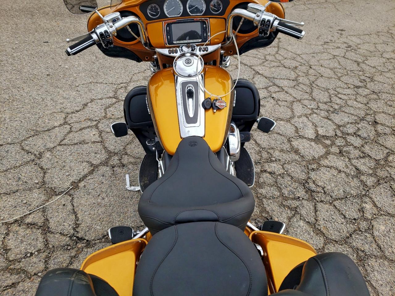 2015 Harley-Davidson Flhtkse Cvo Limited VIN: 1HD1TEN19FB961833 Lot: 94565615