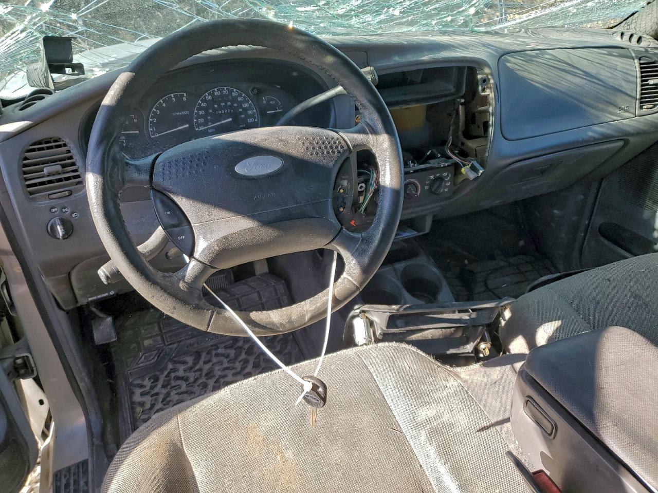 2001 Ford Ranger Super Cab VIN: 1FTYR14V71PB02084 Lot: 94416945