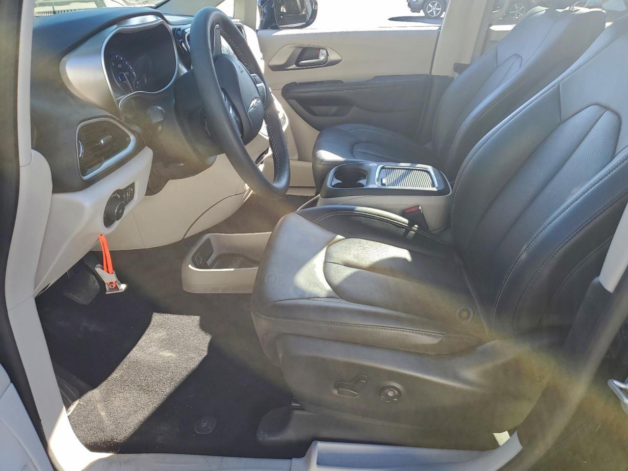 2024 Chrysler Pacifica Touring L VIN: 2C4RC1BG3RR163002 Lot: 94780925