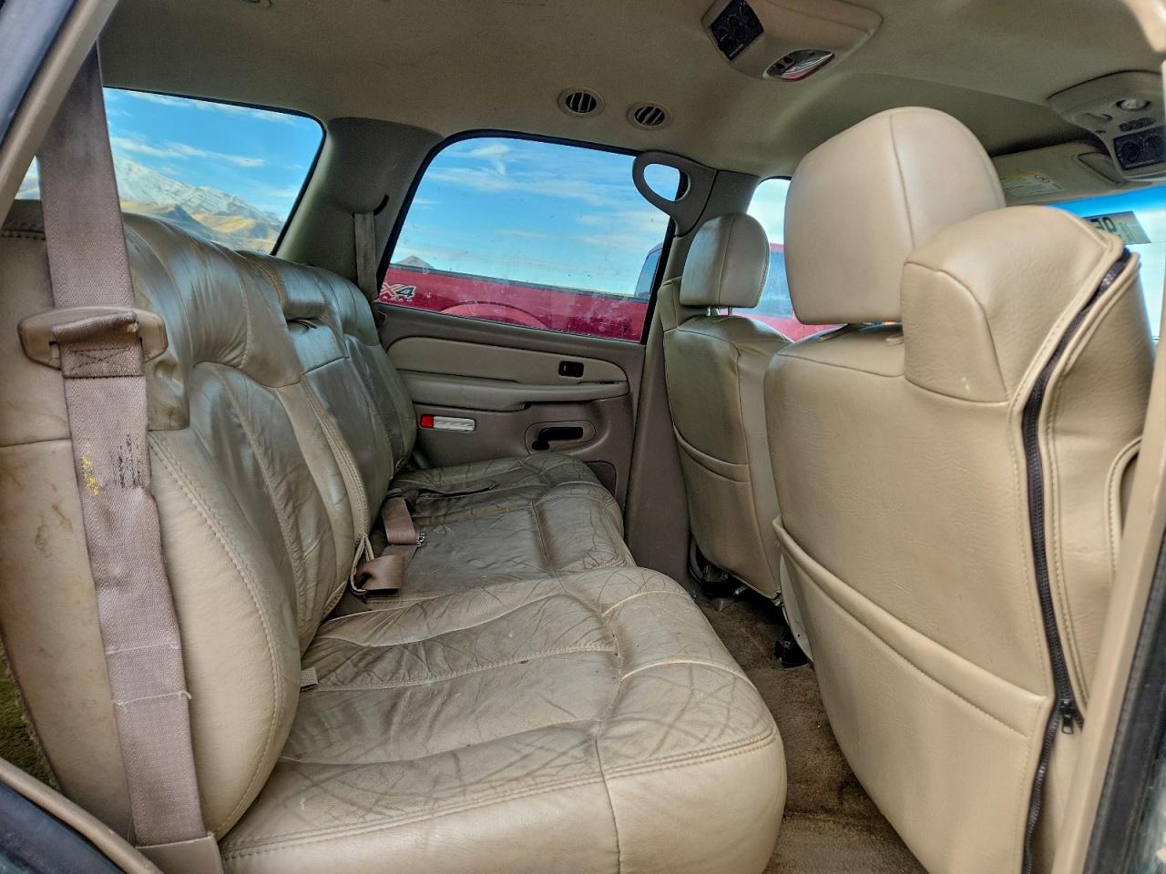 2002 Chevrolet Tahoe K1500 VIN: 1GNEK13ZX2J334640 Lot: 95347455