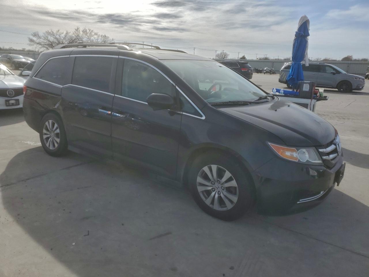 2017 Honda Odyssey Exl VIN: 5FNRL5H61HB021053 Lot: 97313385