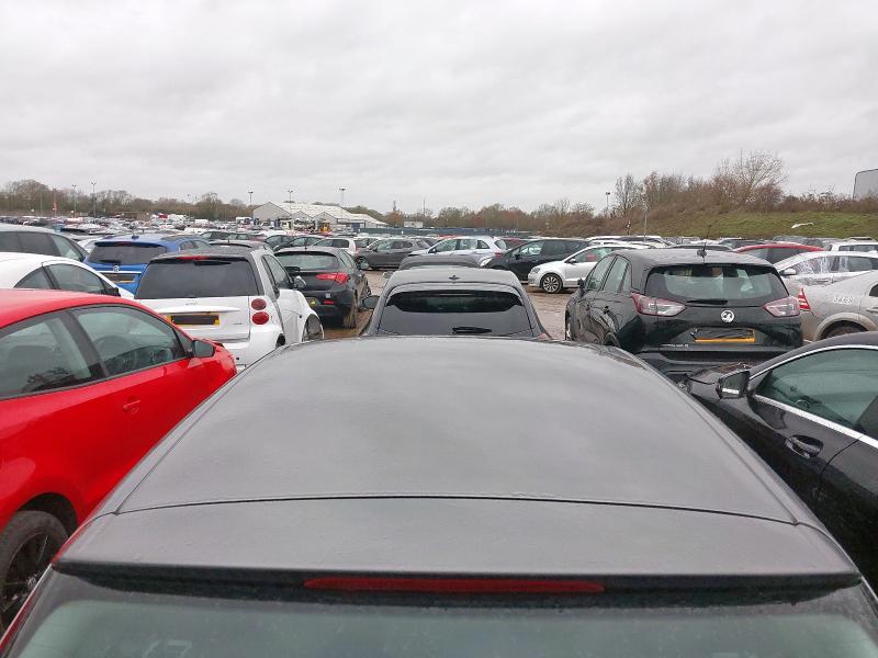 2004 VOLKSWAGEN GOLF 2.0 GT TDI 5DR DSG