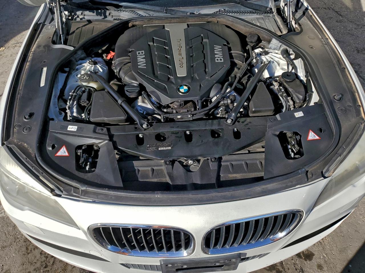 2014 BMW 750 Lxi VIN: WBAYF8C57ED652893 Lot: 95806665