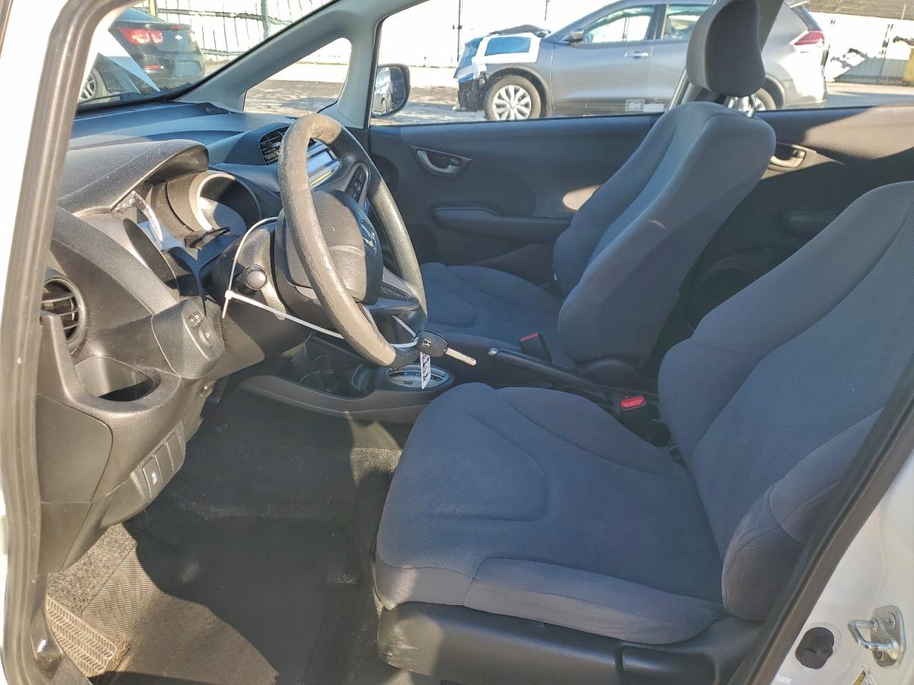 2011 Honda Fit VIN: JHMGE8H34BS010503 Lot: 95219285