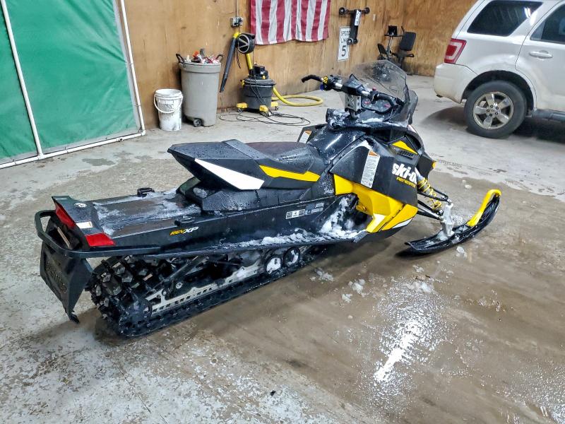 2012 SKIDOO RENEGADE