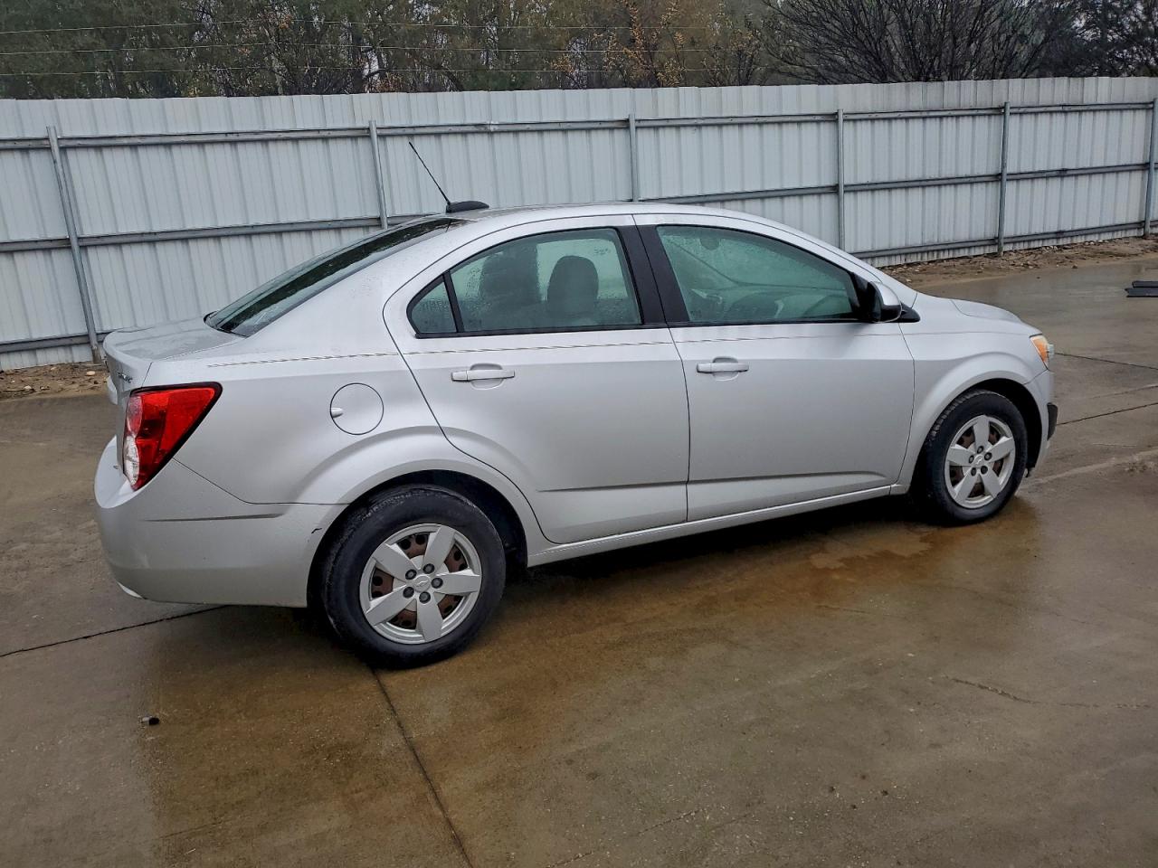 2016 Chevrolet Sonic Ls VIN: 1G1JA5SH5G4129896 Lot: 95717405
