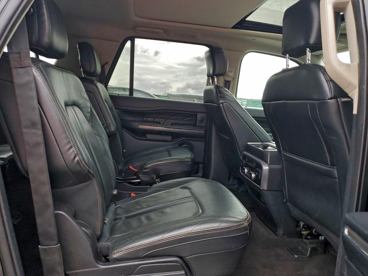 2020 Ford Expedition Max Platinum VIN: 1FMJK1MT3LEA05575 Lot: 95673585