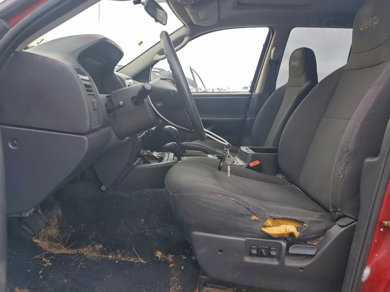 2004 Jeep Grand Cherokee Laredo VIN: 1J4GW48J24C221387 Lot: 95369865