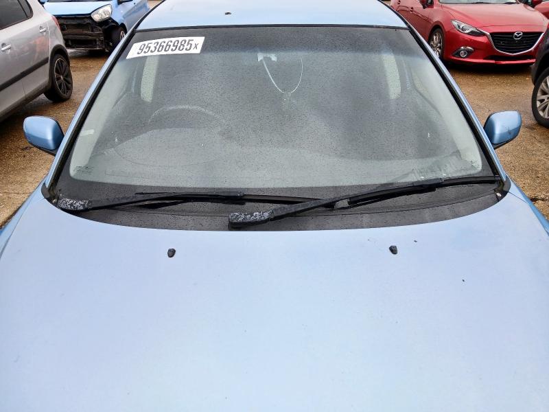 2004 VOLVO V70 D5 S 5DR