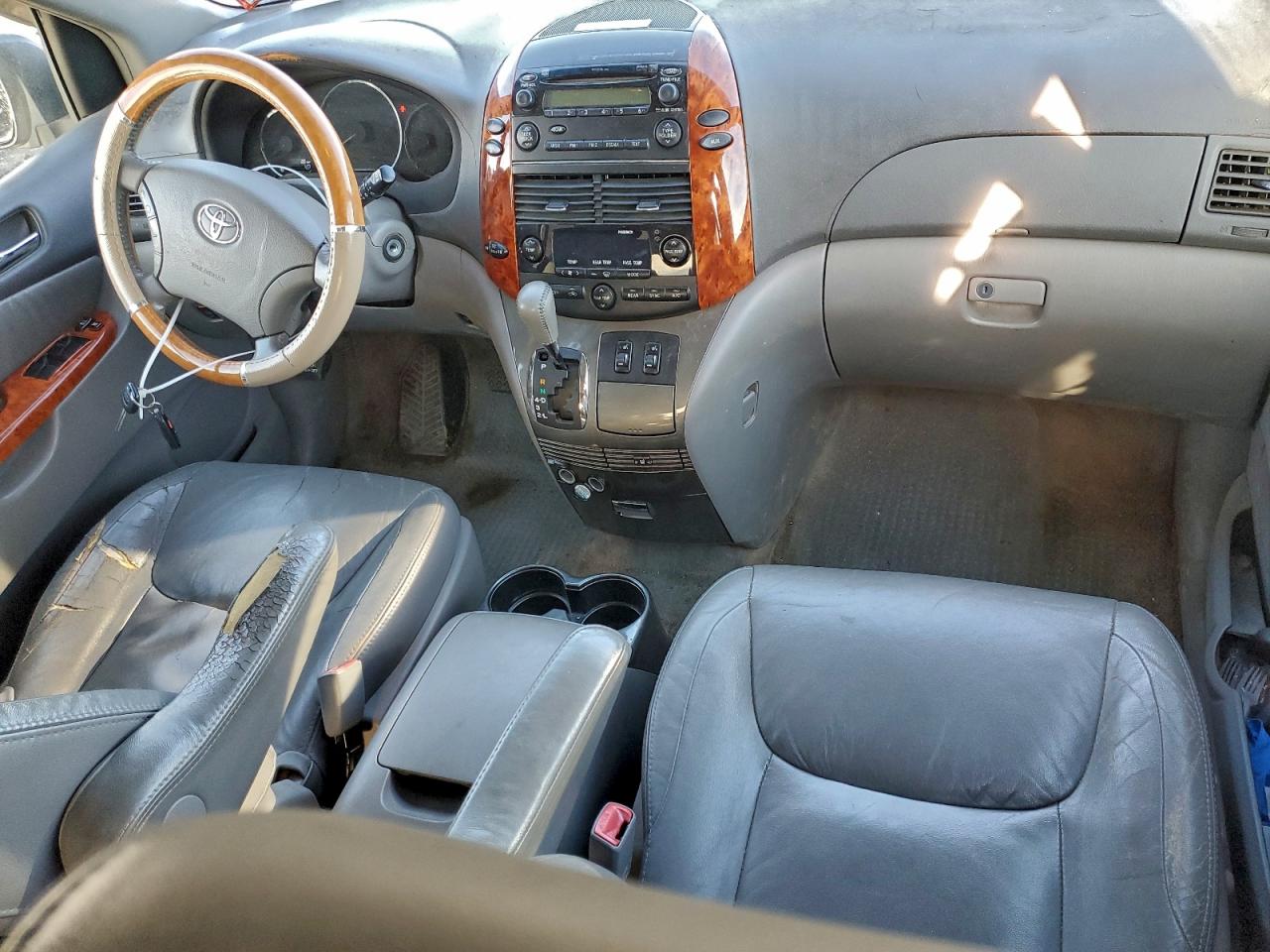 2007 Toyota Sienna Xle VIN: 5TDZK22C07S033141 Lot: 94929155